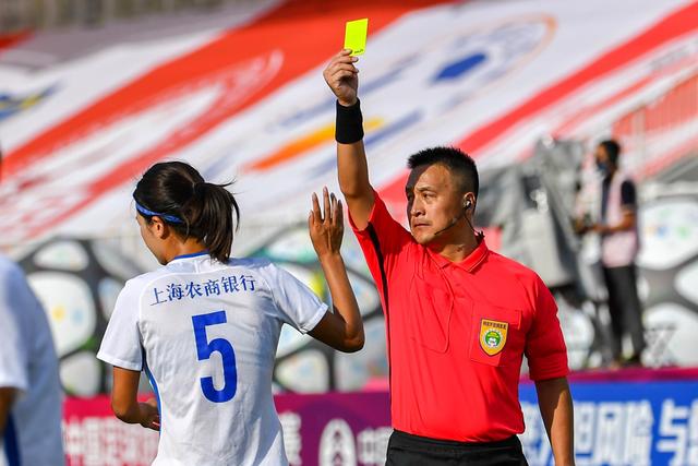 约基奇24+13+9詹姆斯25分 掘金力克湖人3连胜